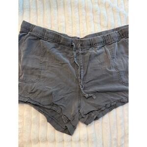 GAP Shorts